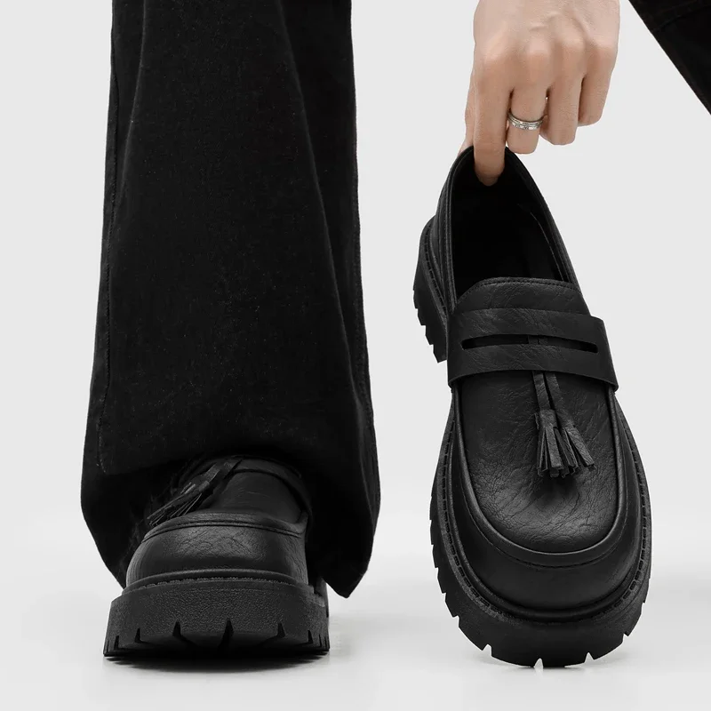 Big Size 46 Tassels Designer Loafers For Men Slip-on Shoes Fashion Black Pu Leather Shoes Man Comfy Platform Men's Casual Shoes