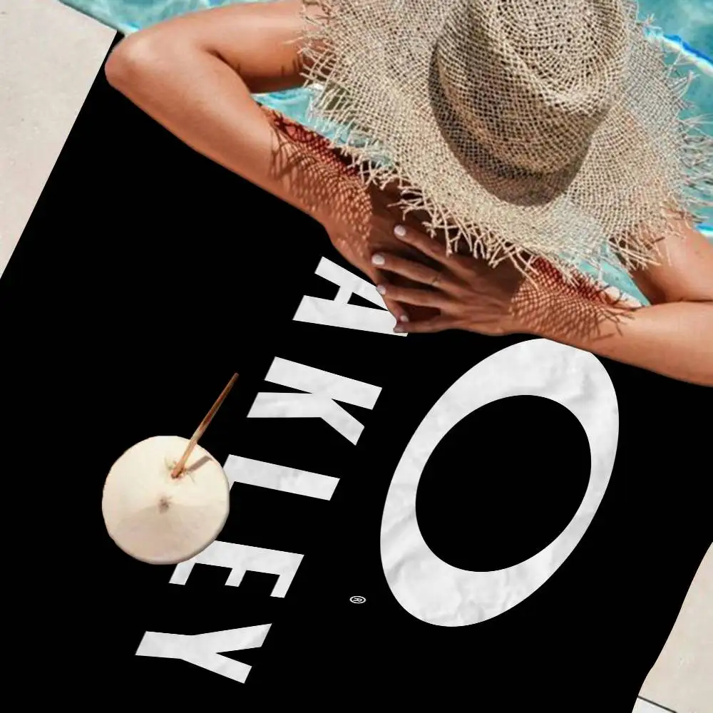 O-Oakleys Logo Microfiber Blanket Quick Drying Beach Towels Oversized Printing Super Absorbent Pool Towel Blanket