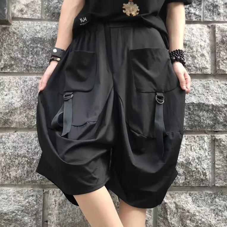 

2026 New Spring Summer Women's Baggy Cargo Shorts Neutral Style Plus Size Loose Wide Leg Drop Crotch Knee Length Casual Pants