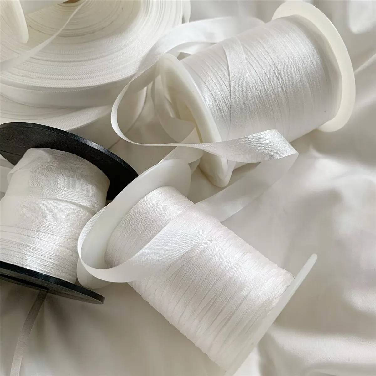 Raw White Undyed 100% Genuine Pure Silk Embroidery Ribbon Natural silk Satin Taffeta Free Shipping 2mm Silk Ribbon