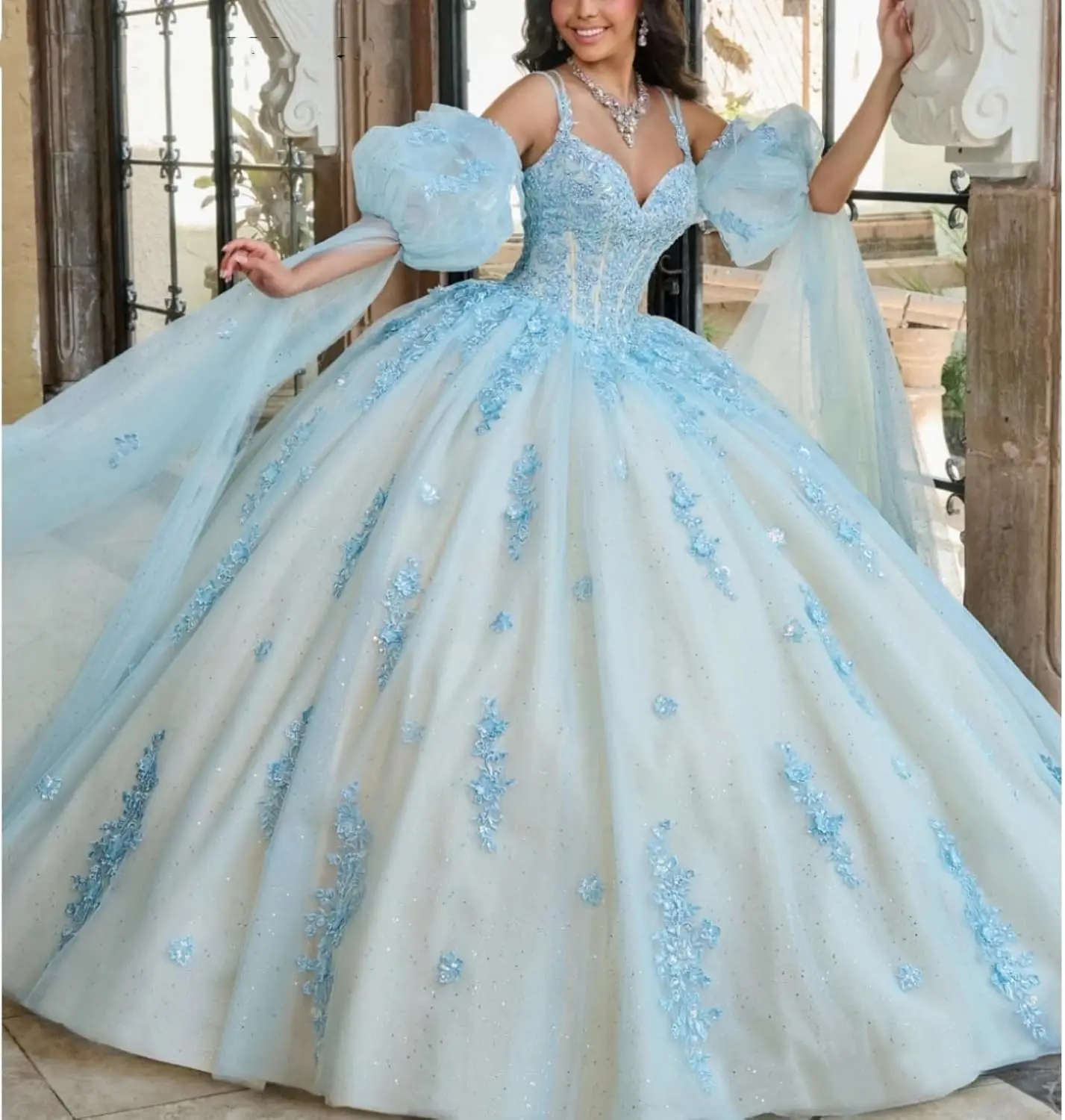 FURSTENBERG Charming Crystals Quinceanera Dress Ball Gown Lace Up Appliques Corest Party Dress Customized