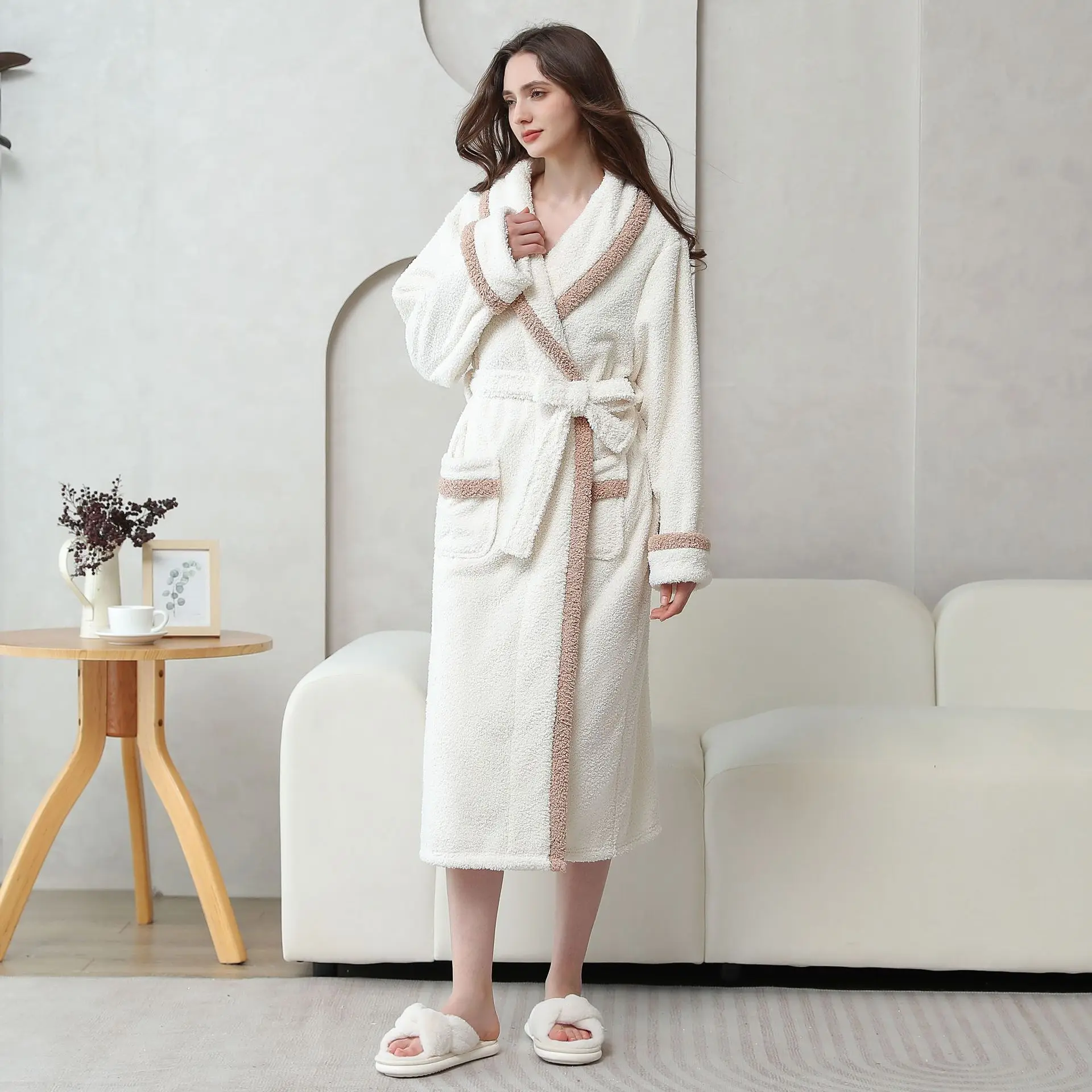 2024 Autumn Winter Women Warm Flannel Robe Ladies Soft Bathrobe Female Long Sleeve Dressing Gown Warm Robes Couple Home Clothes