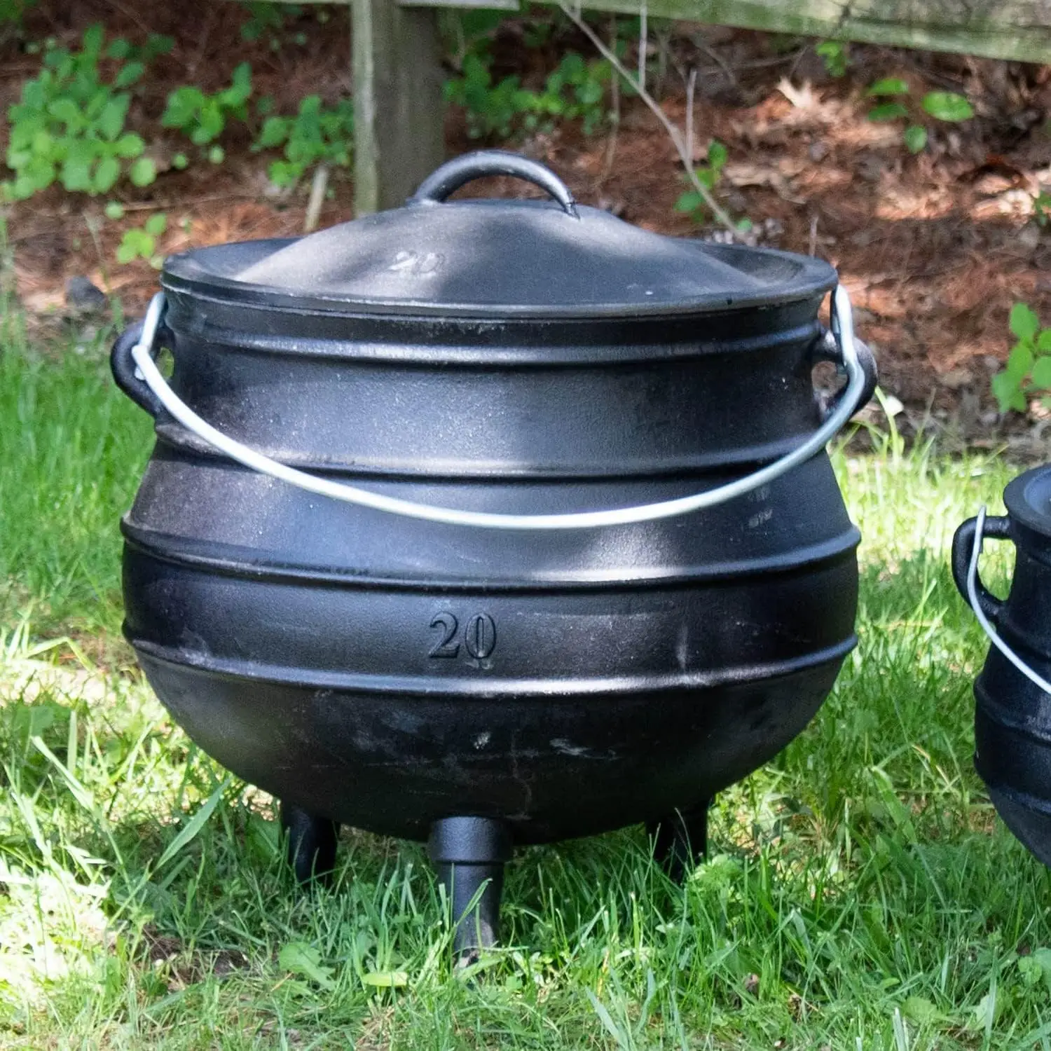 Campfire Cooking Kettle Pot - Cast Iron Potje Dutch Oven with 3 Legs and Lid, 19.25 inch, 14.75 Gallon