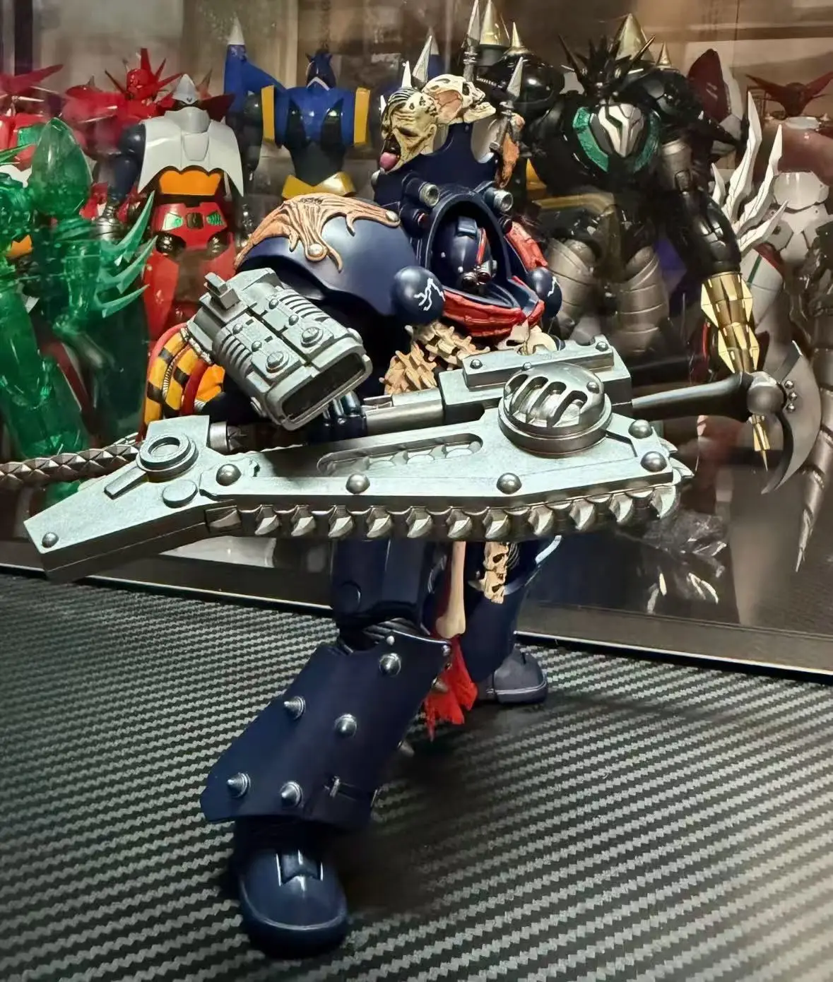 Original in Stock JOYTOY Warhammer 40K Night Lords Legion Praetor in Tartaros Terminator Armor 1/18 Action Figure Model Toy Gift