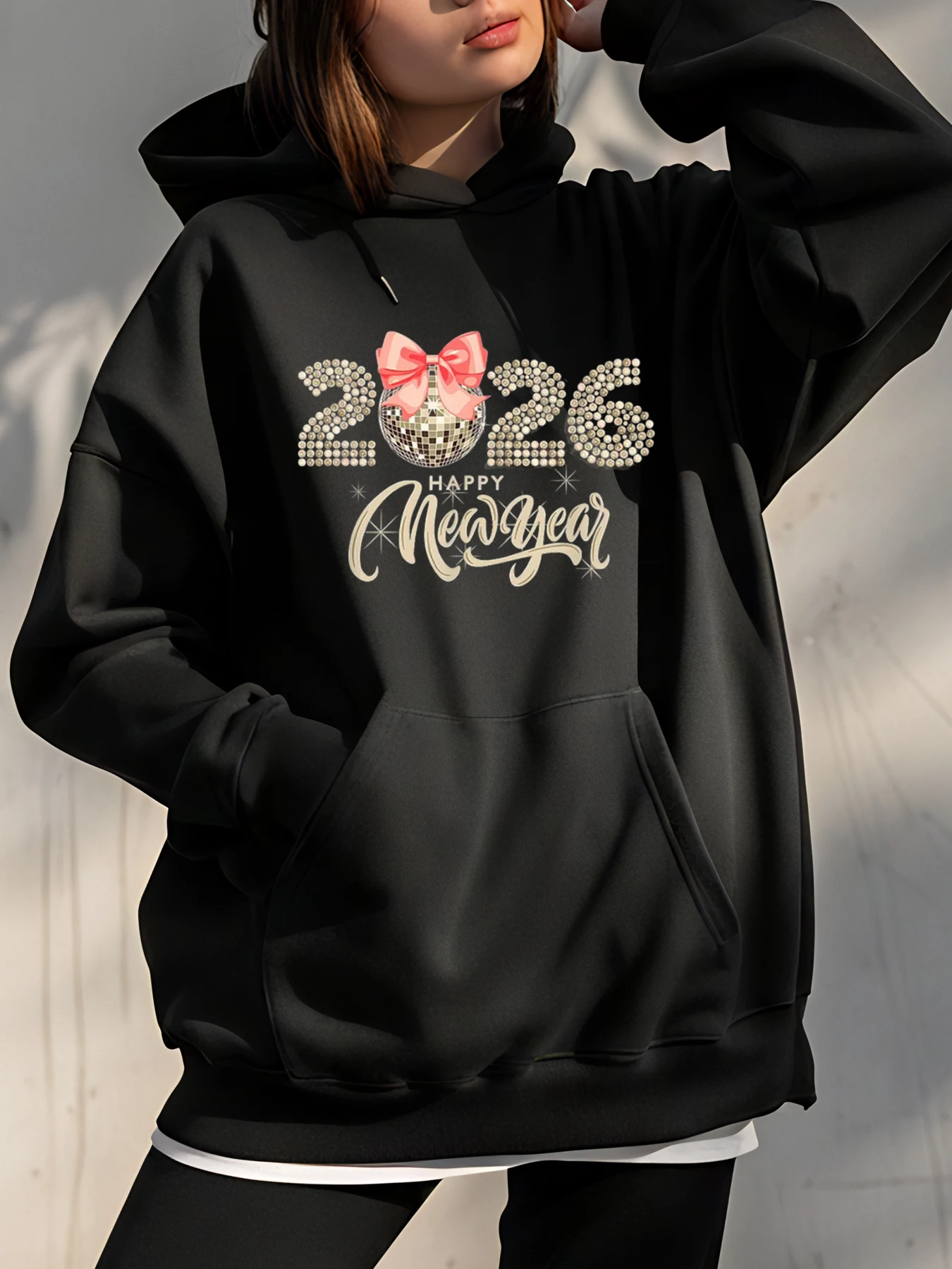 

2026 Толстовка с капюшоном «С Новым годом» и принтом стразов, женская повседневная модная толстовка для вечеринки, женская зимняя одежда
