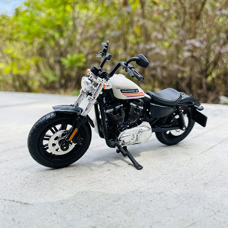 Maisto 1:18ハーレー-davisonモーターサイクル2018 fortv-8スペシャル (ノーstralian ver。) 合金バイクモデル玩具車コレクション