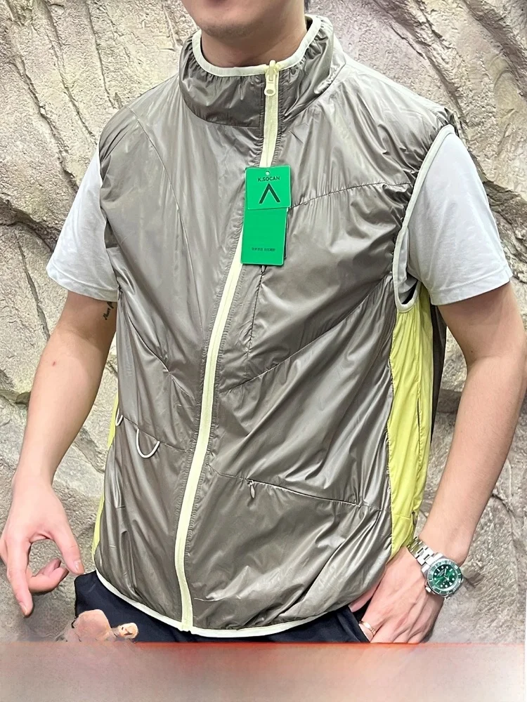 

Outdoor Cheered Velvet Windproof Waterproof Warm Vest Men's Double-Sided Wear Stand Fit Zipper Closure Youth Faion