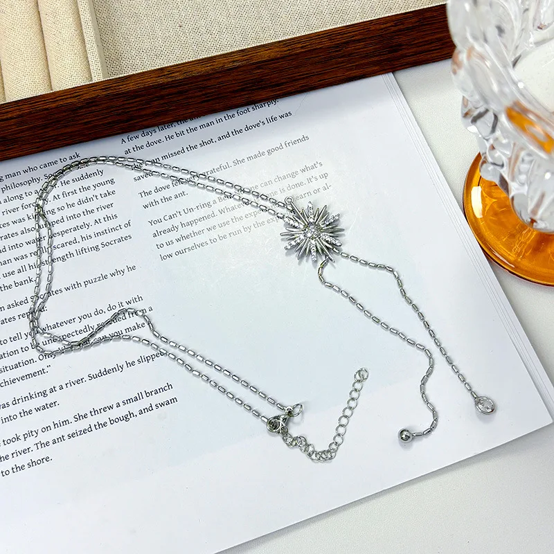 Schneeflocke Kristalle Anhänger Legierung Schlange Knochen Kette Frauen Licht Luxus High-end-Halsketten Schmuck – Detail 5