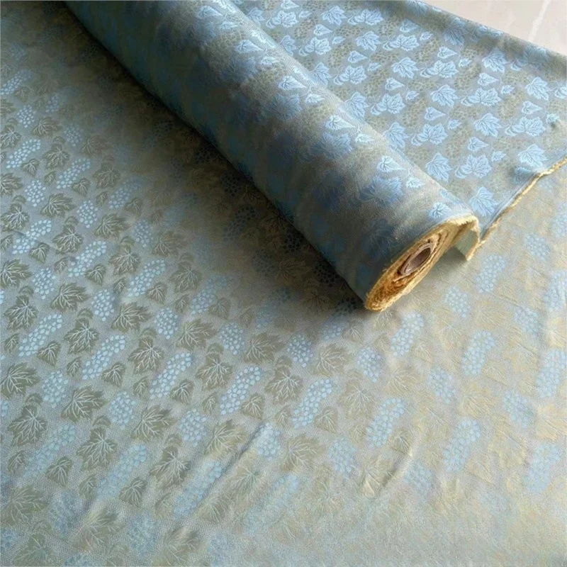

Jacquard flower-patterned silk fabric with hollowed-out and perforated new Chinese-style cheongsam Hanfu skirt
