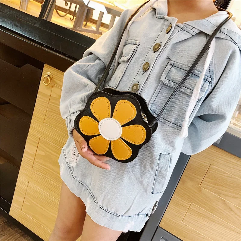 Mini Cute Flower Children Messenger Bag Fashion Girls Coin Purse 2024 New Summer Backpack Kindergarten Baby Crossbody Bag