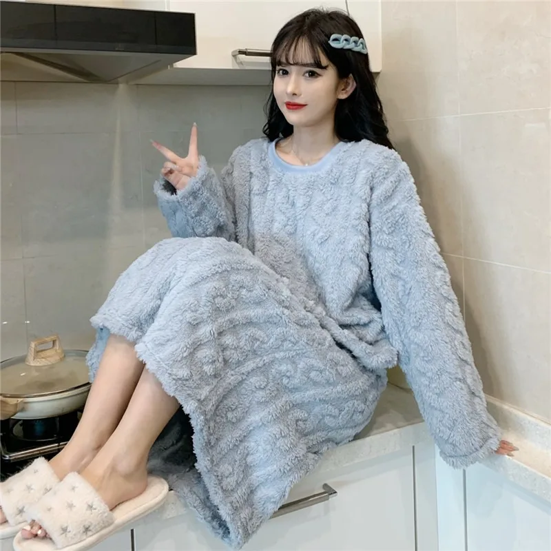 Thickened Warm Winter Pyjamas Female Coral Velvet Nightgown Sweet Girls Students Pregnant Women Can Wear Sleepwear Loungewear