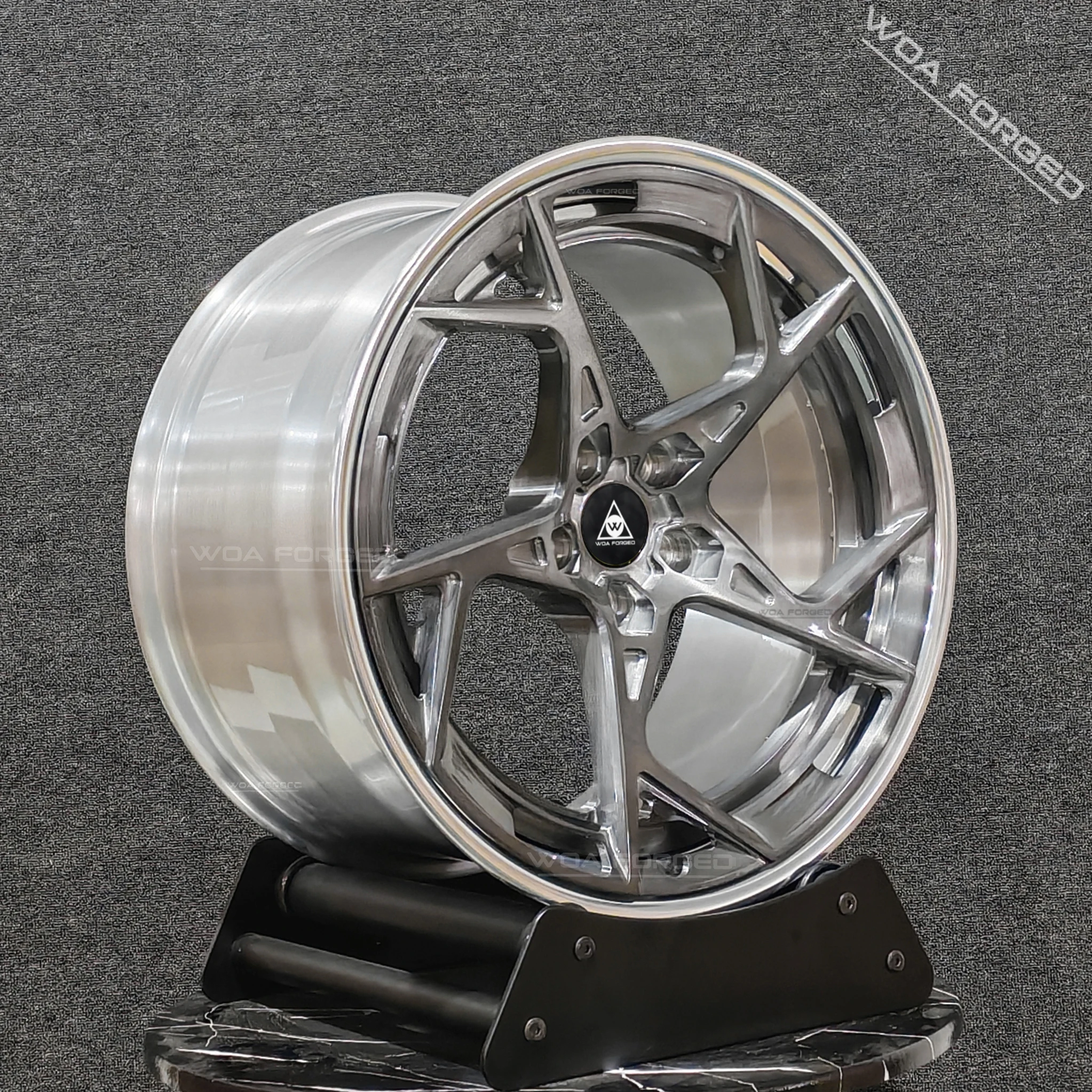 

Customized 2 Piece Brushed Bronze Spoke Gloss Black Lip Forged Wheels 5x112 5x114.3 5x120 5x130 for Porsche BMW Benz Ferrari