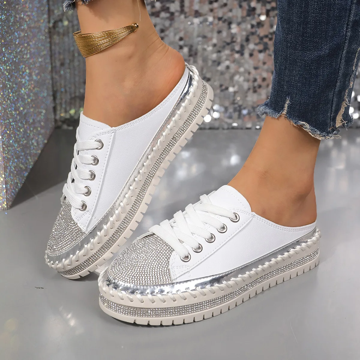 Sapatos casuais de toe redondo para mulheres, tênis femininos, slip-on de pele, tamancos de cristal, vestido de plataforma, mocassins de strass, outono