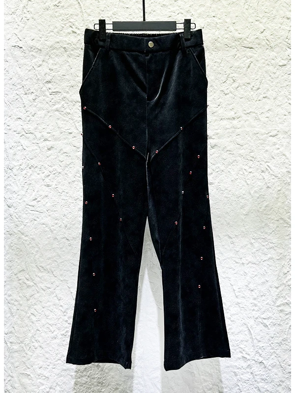 الرجال 2025 الخريف شخصية جديدة 2 قطعة موضة مطرز مشرق الأحجار الكريمة فو سترات من الجلد الرجال بولي بنطال بنطال جلدي أطقم سترات