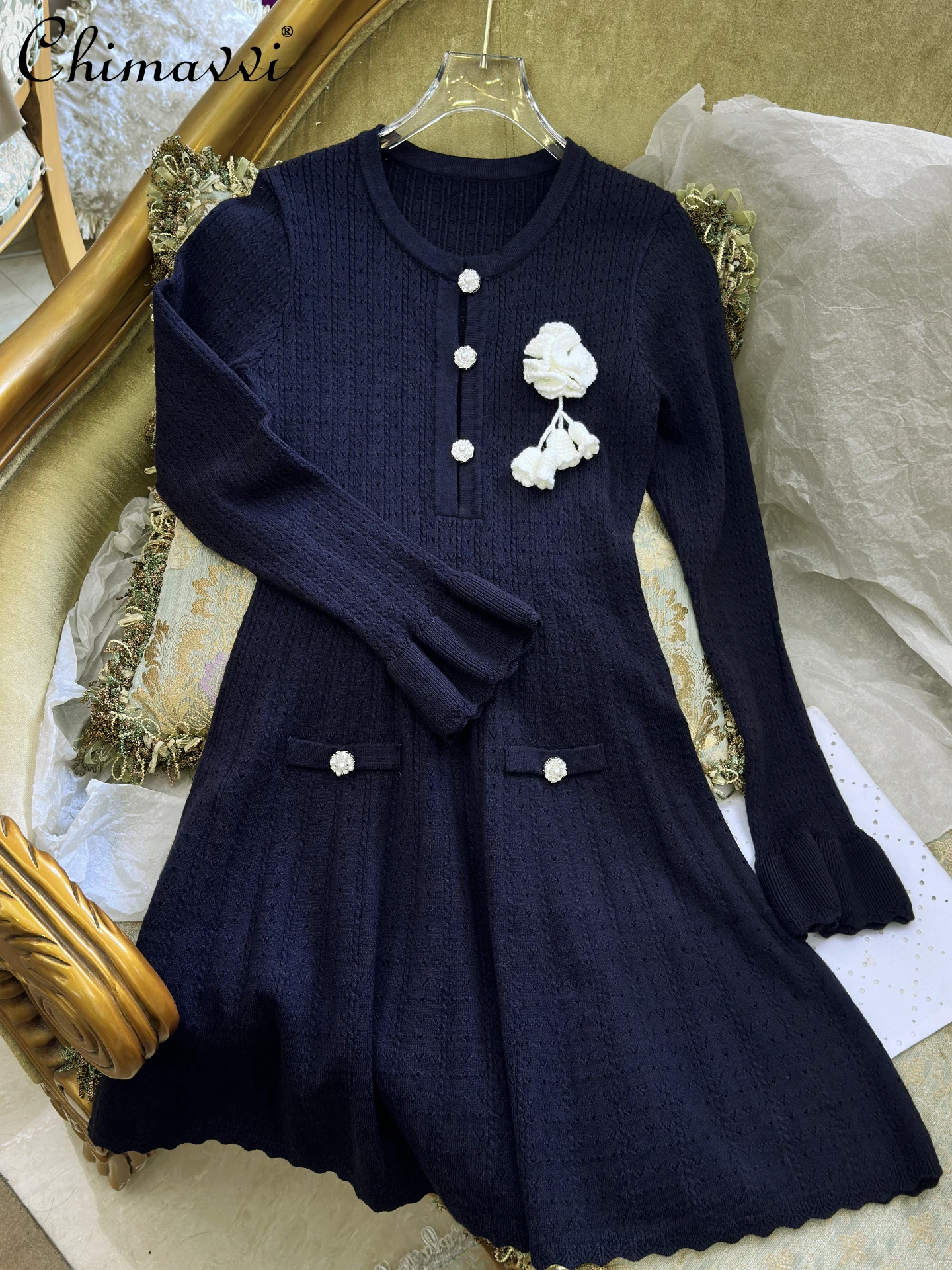

2025 Autumn New High-End Fashion Long Sleeve Slim Knitted Dress French Sweet Floral Decoration Slim Fit Elegant Hollow Out Dress