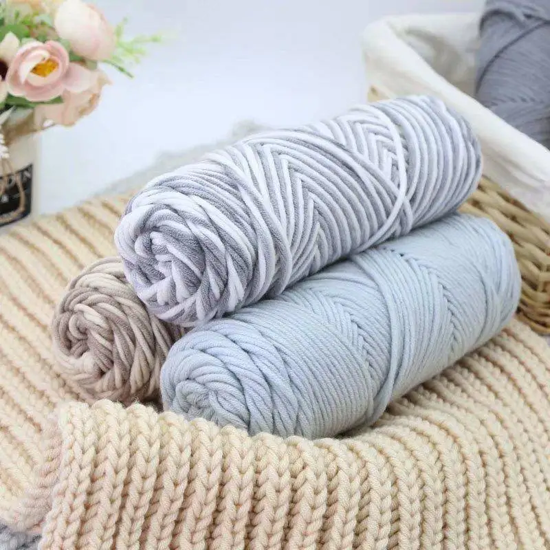 95 g/Set 4ply latte cotone maglia lana filato ricamo tinto Lanas per uncinetto maglione artigianale cappello bambole a basso prezzo Tufting lana