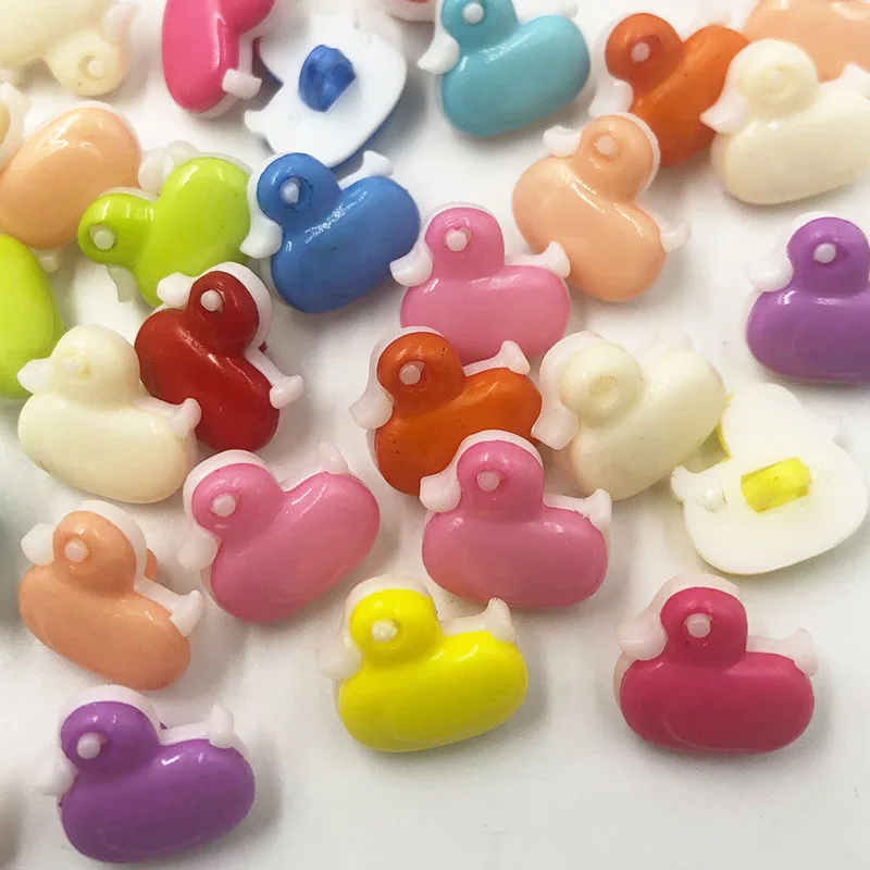 50pcs Duck Plastic Buttons backhole DIY buttons sewing appliques PT35