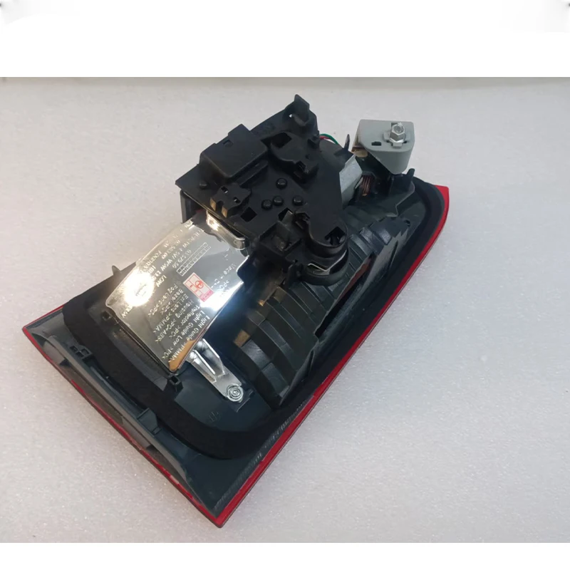 For BMW X1 2016-2019 Car Accessories LED Rear Tail Light Brake Warning Lamp Auto Part Taillight Assembly 63217350697 63217350698