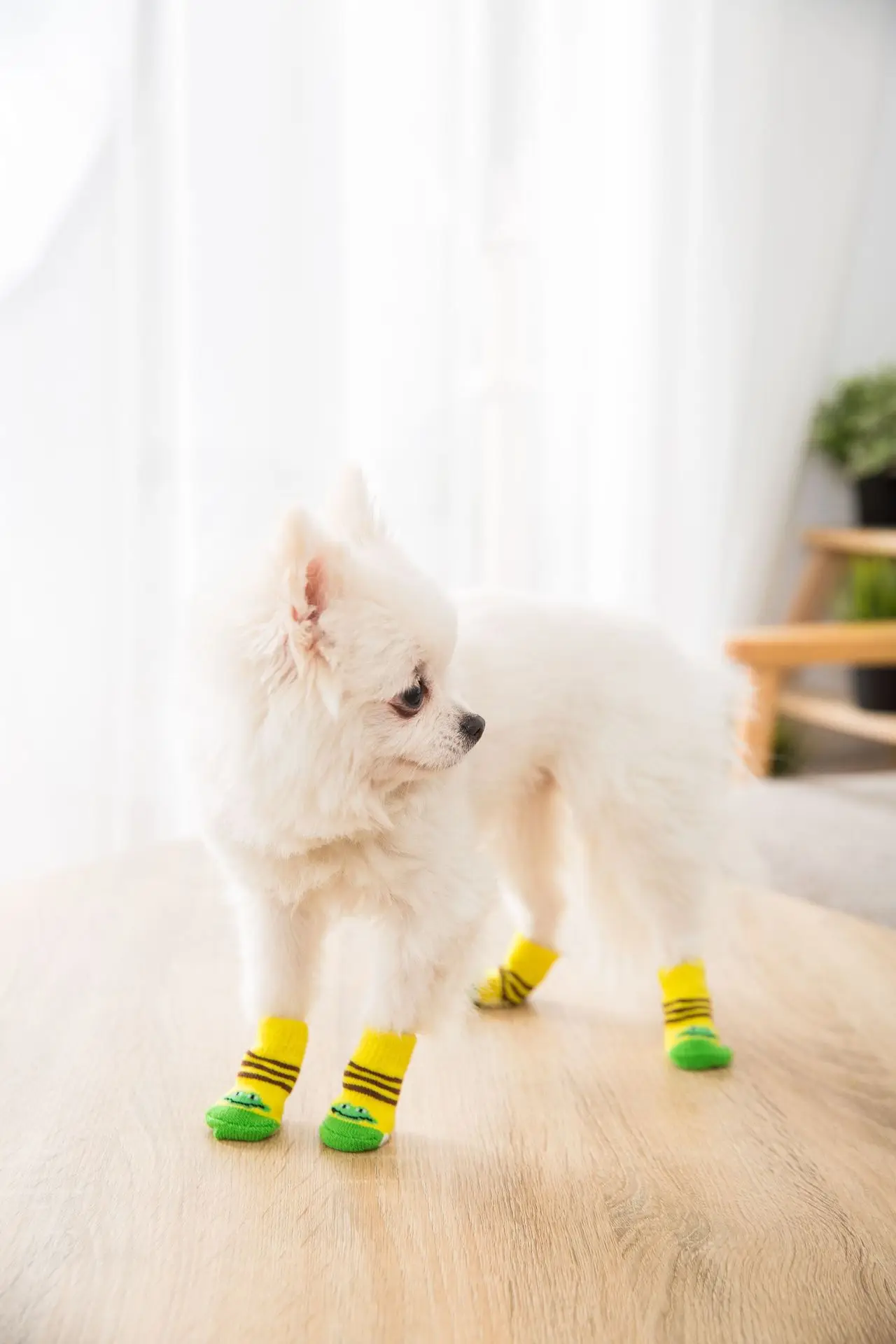 4pcs/set Dog Socks Cute Pattern Foot Covers Warm Anti Slip Shoes Puppy Paw Protector Christmas Gift for Puppy Cat Dogs view 5