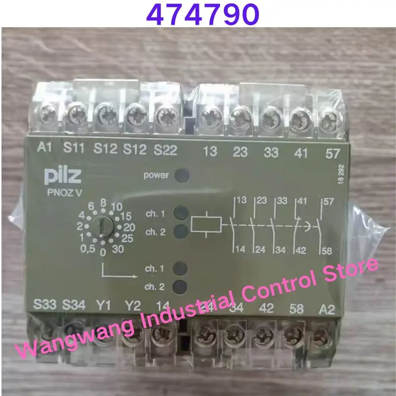 

Brand-new Safety relay PNOZ V 30S, model 474790