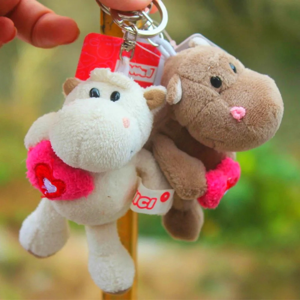 Special Hold red heart Hippo key Chain Classic 3D Model Stuffed Animal Keyring soft doll keyfob gift for lover