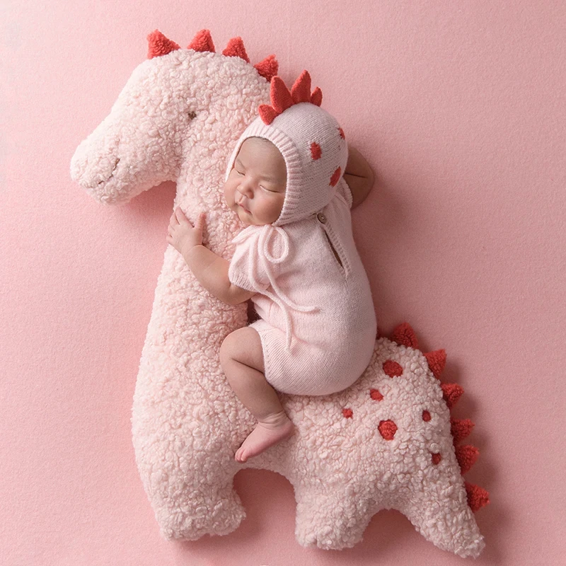 

Newborn Photography Props Baby Posing Dinosaur Doll Props Creative Shape Infant Jumpsuit + Hat 2pcs/Set Studio Photo Accessories