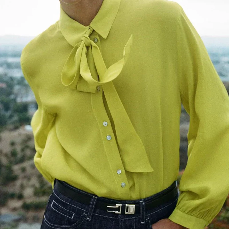 Printemps 2025 femmes Faion Long Sve irt avec nœud papillon conception coupe ajustée fibre de Polyester couleur Pure polyvalent Sle