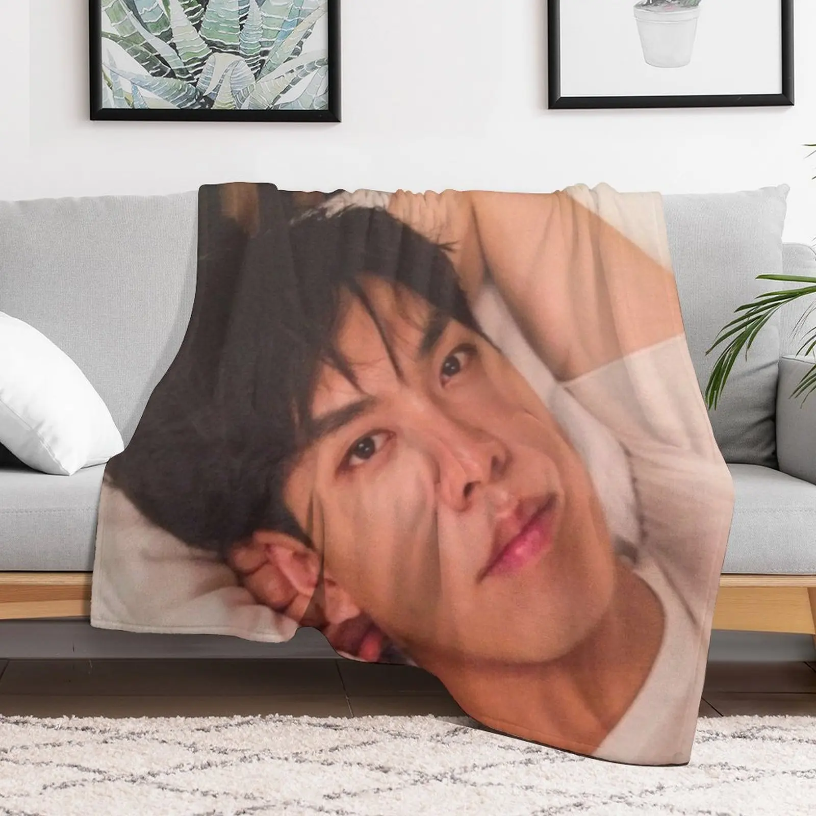 Lee Seung Gi Throw Blanket For Baby for winter Flannels funny gift Blankets