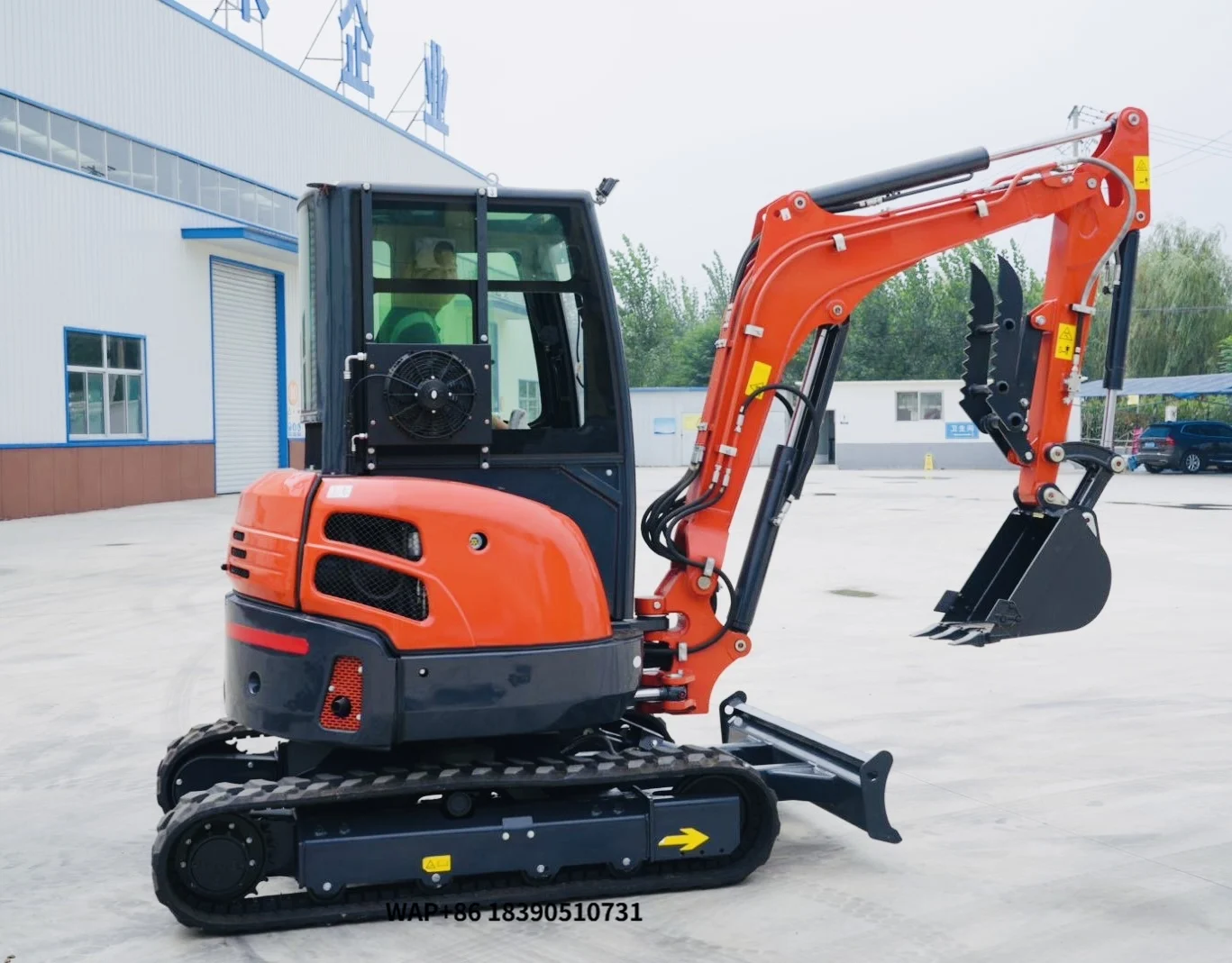 Mini Excavator CE EURO 5 EPA Kubota Engine Bagger Small Crawler Excavator Custom Digger Home Excavators CE