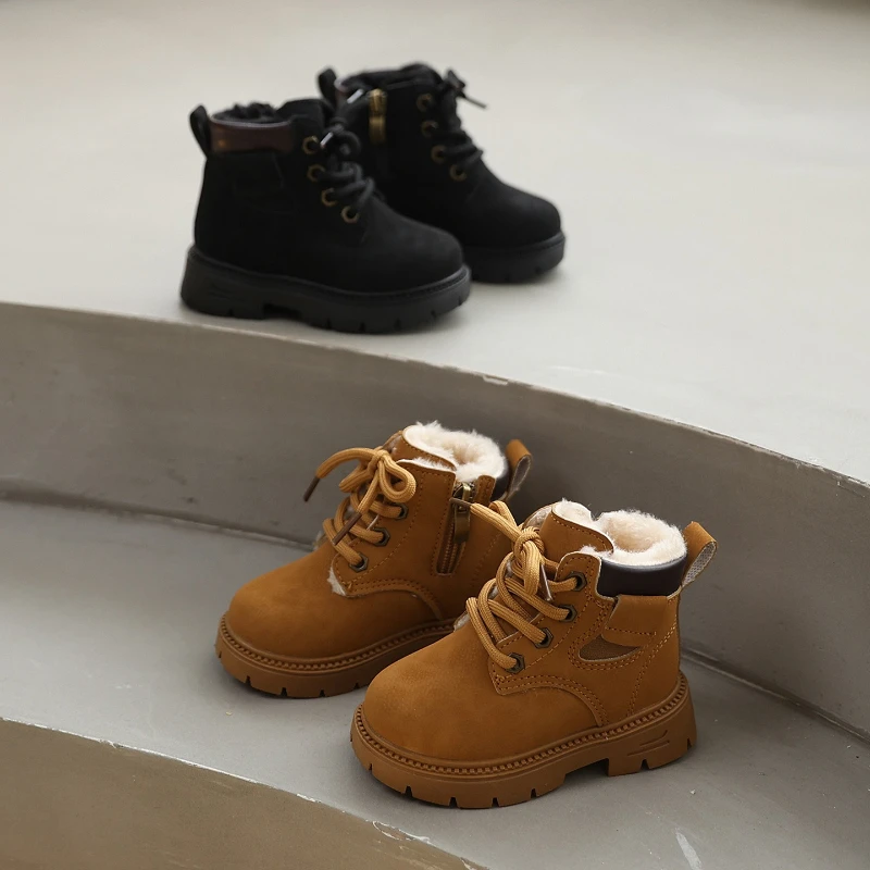 Botas Fashion Retro Girls' Shoes 2025 Winter New Kids Snow Boots Thick Soled Anti Slip Boys' Leather Boots Zapatos De Mujer