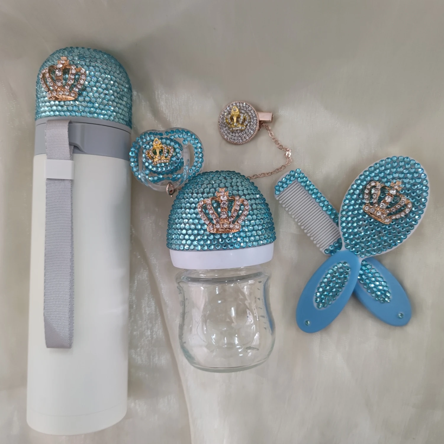 Dollbling Newborn Bedazzled Baby Bottles Set Comb and Brush Rhinestones Gift Box Keepsake Infant Photography Nursery Room Deco