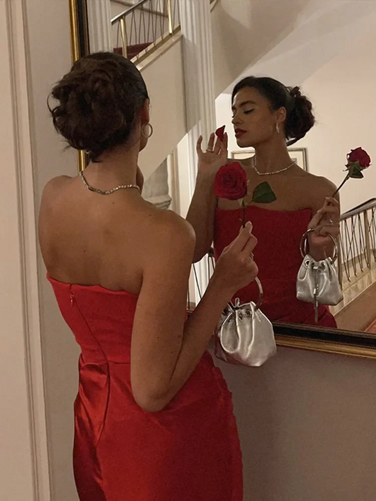 ピンクのストラップレスフィッシュボーンドレスセクシーなスリムフィット社交パーティードレスローブプリーツウエスト締め付けサテングロスロングフィッシュテールドレス