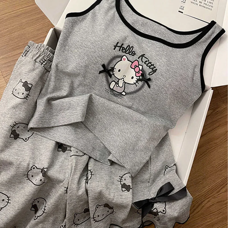 Anime Sanrios Hello Kittys Casual Pajamas Suit Sleeveless Pad Tops Shorts 2 Piece Set Girl Bowknots Gray Sleepwear Women Clothes