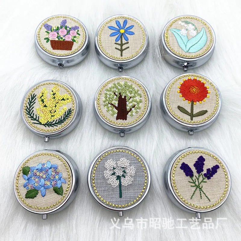 Round metal pill box hand embroidered applique pill box plant flower jewelry box, lipstick balm box eye shadow Refillable Bottle