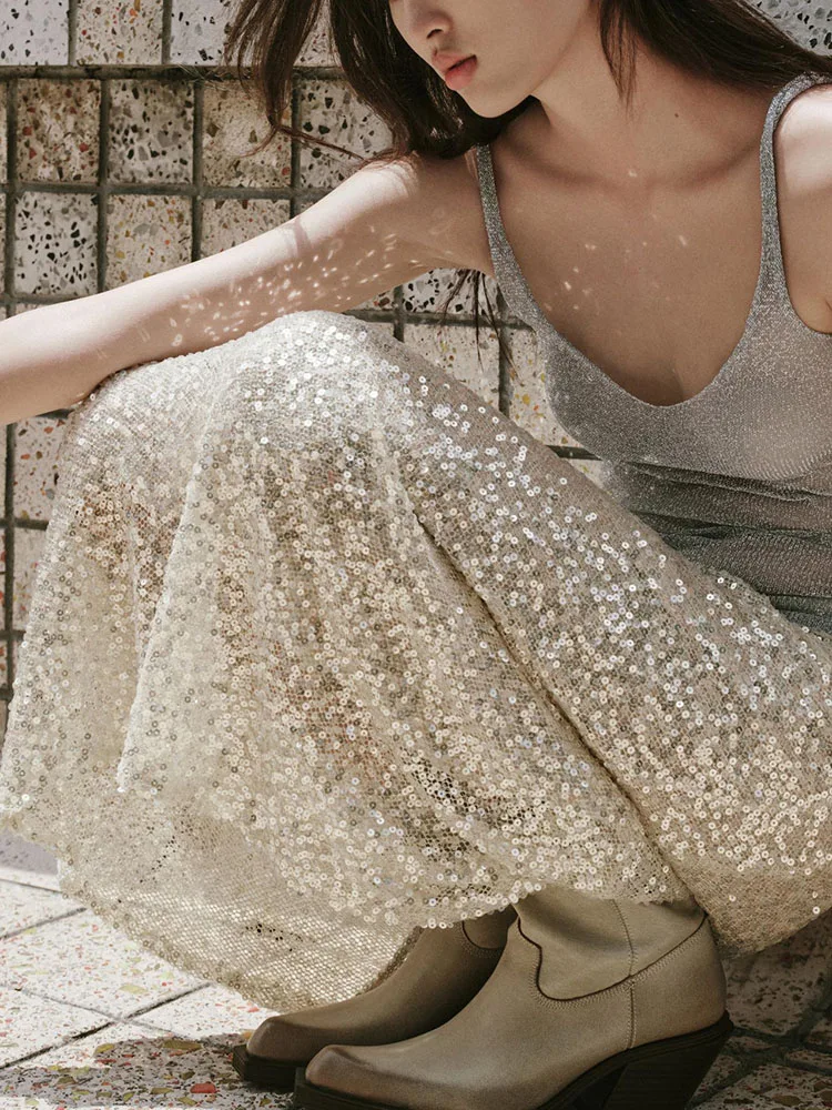 ファイオナブルなビーズミディスカート レディース 秋 2025 ユニークデザイン センセーション スモールエンス フォーカス エスニック ステージコスチューム