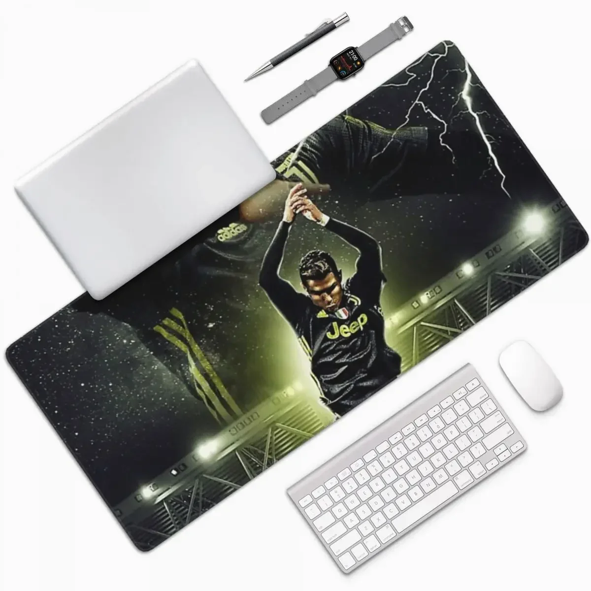 

Cristiano Ronaldo Cr7 Large Mouse Pad Computer Keyboard Mouse Mat Gaming PC Laptop Desk Mat Office Accessories Table Mats