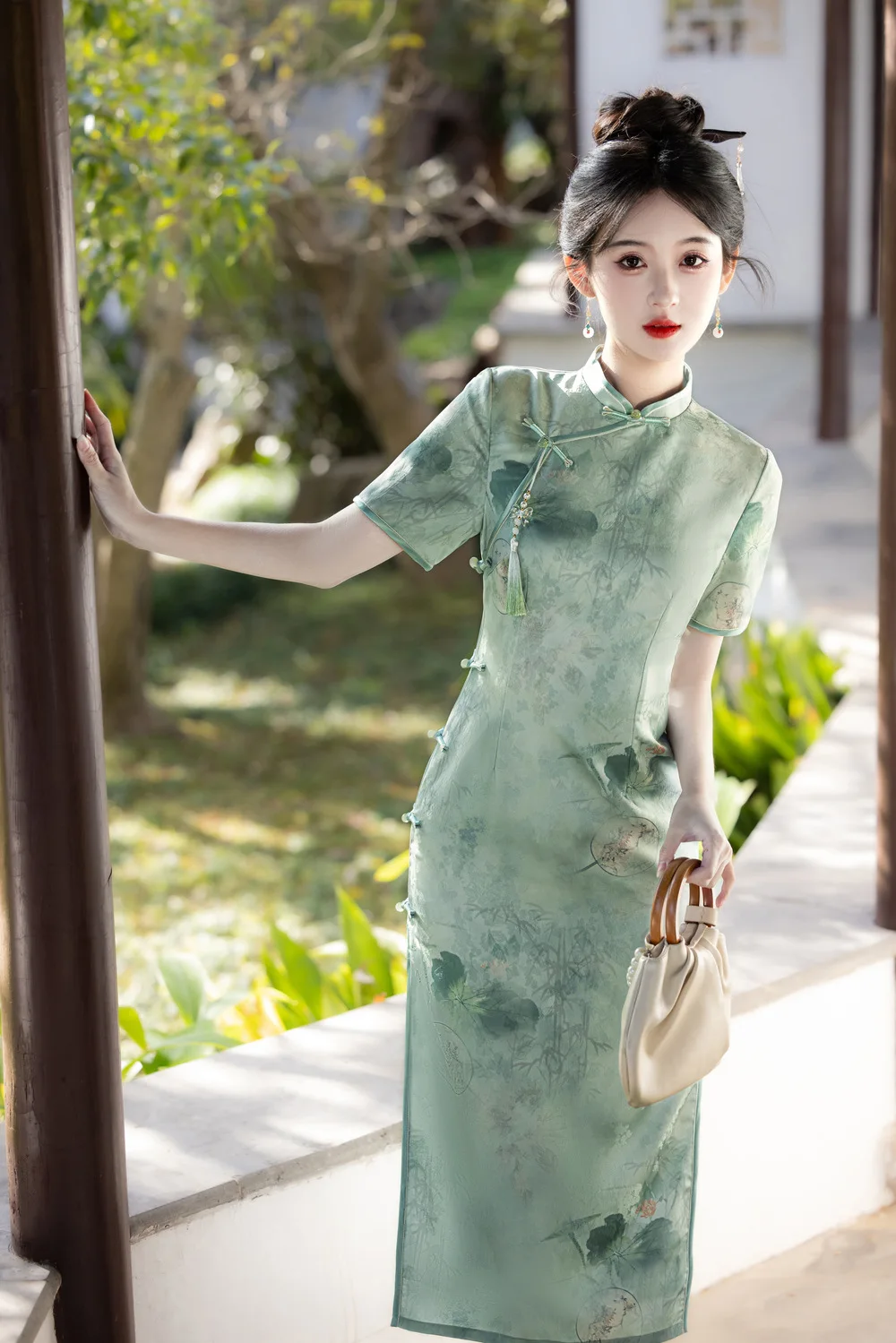 

Летнее двухслойное жаккардовое длинное стильное улучшенное женское платье Cheongsam в китайском стиле, нежное элегантное традиционное китайское платье Ципао