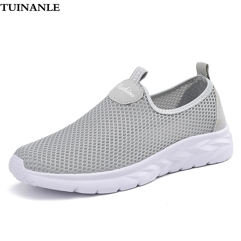 TUINANLE-Zapatillas deportivas de malla para hombre, zapatos transpirables, ligeros, con plataforma grande, planos, informales, para exteriores, color gris, talla 39-46