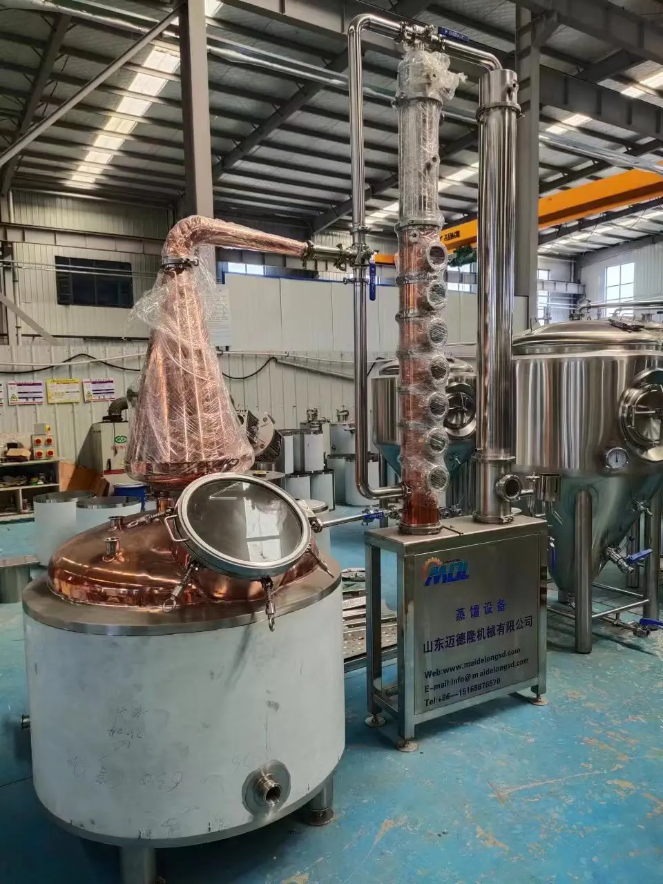 Hot Sales Vodka Alcohol Distillation Equipment Distillery Still Pot Whiskey Rum Brewing Machine
