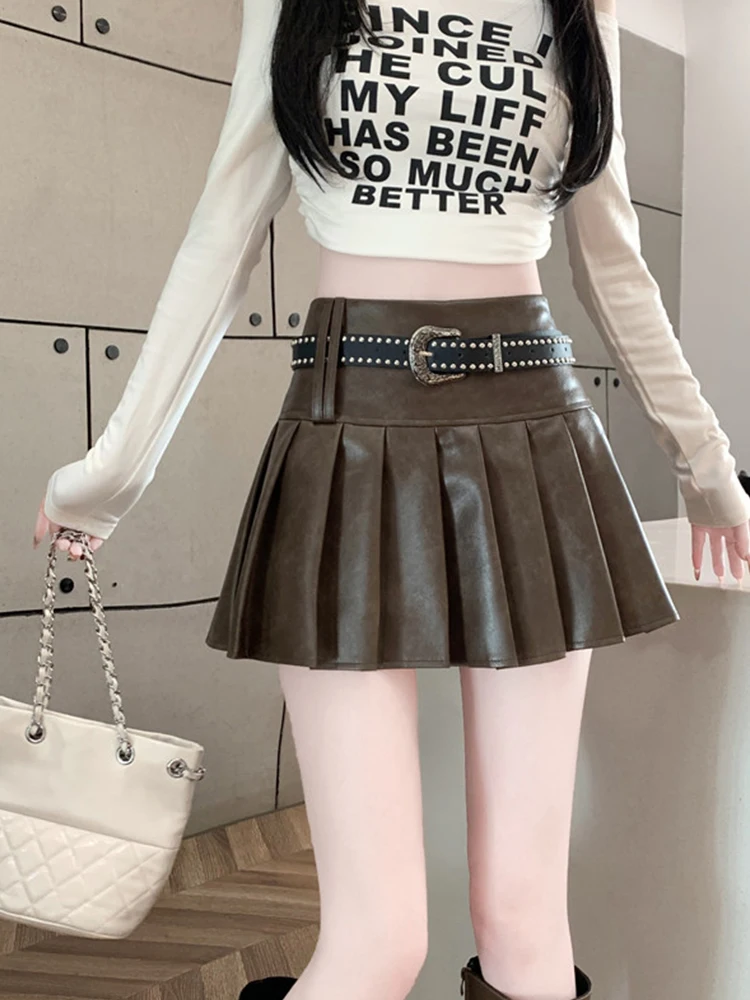 

2025 women's autumn and winter new retro pleated Y2K design PU leather half skirt A-line mini leather skirt+belt