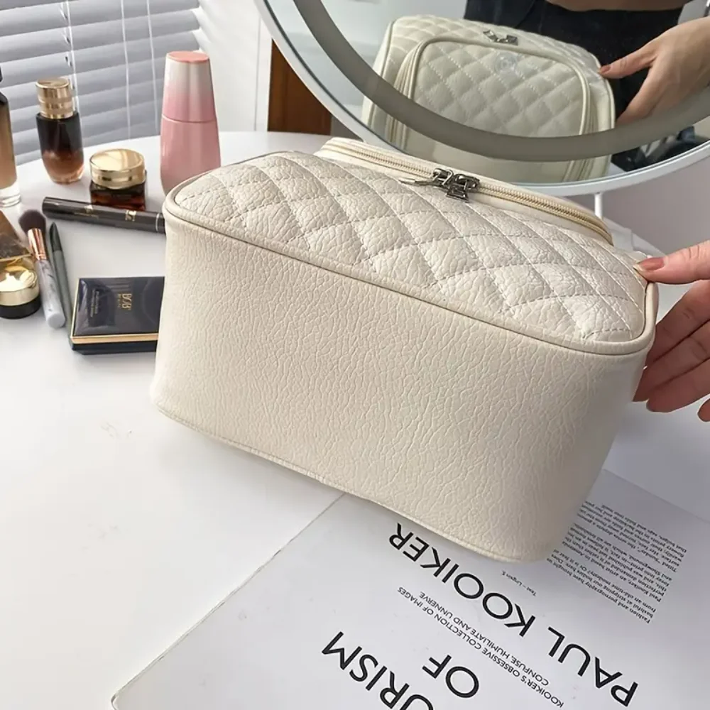 

Стильный и функциональный шикарный стеганый косметический органайзер с универсальной верхней ручкой — удобная для путешествий сумка на молнии Perfect f