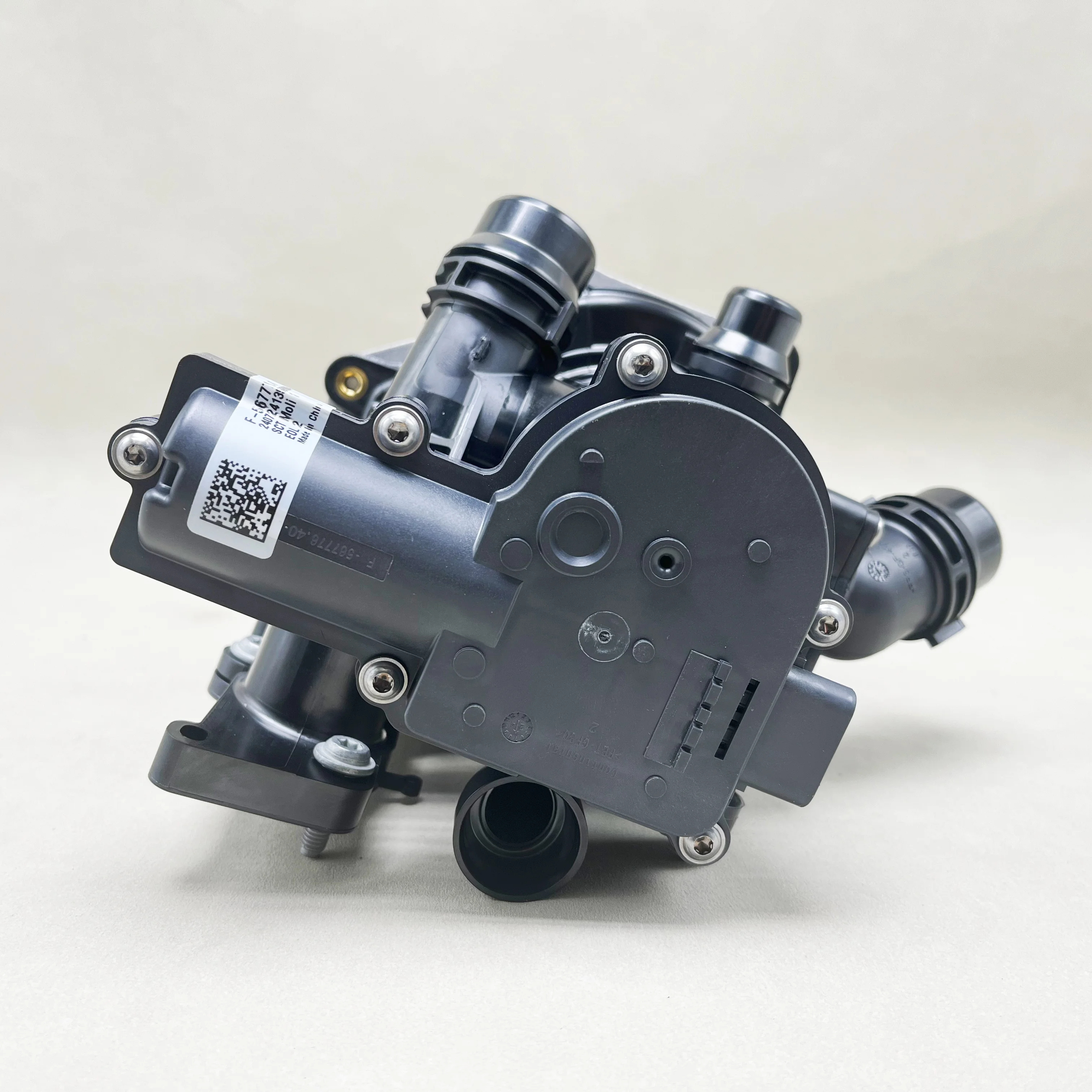 Oryginalna oryginalna obudowa termostatu pompy wodnej 06L 121111 H 06L 121011 B 06L 121111   Pasuje do Audi A3/A4/A5/A6/A7/Q3/Q5Q7 — zdjęcie 6