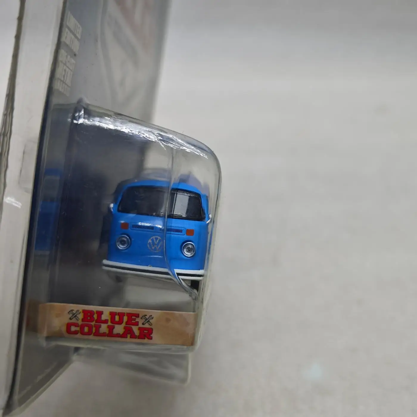 1:64 T2 Doka doble cabina alta simulación coche fundido a presión aleación de Metal modelo decoración de coche exhibición colección regalos