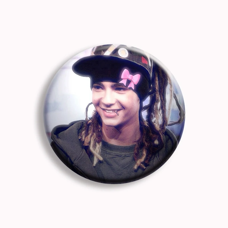 Retro Rock Band Tokio Hotel Bill Kaulitz Pink Button Pin Gothic Rock Brooch Badge Backpack Decor Fans Collect Party Gifts