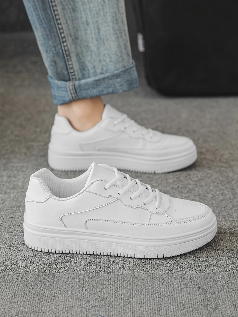 Men's Casual Shoes 2026 Autumn New Wear-resistant Anti-slip Thick Bottom Heightening White Sneakers Youth Trend Leisure Board...