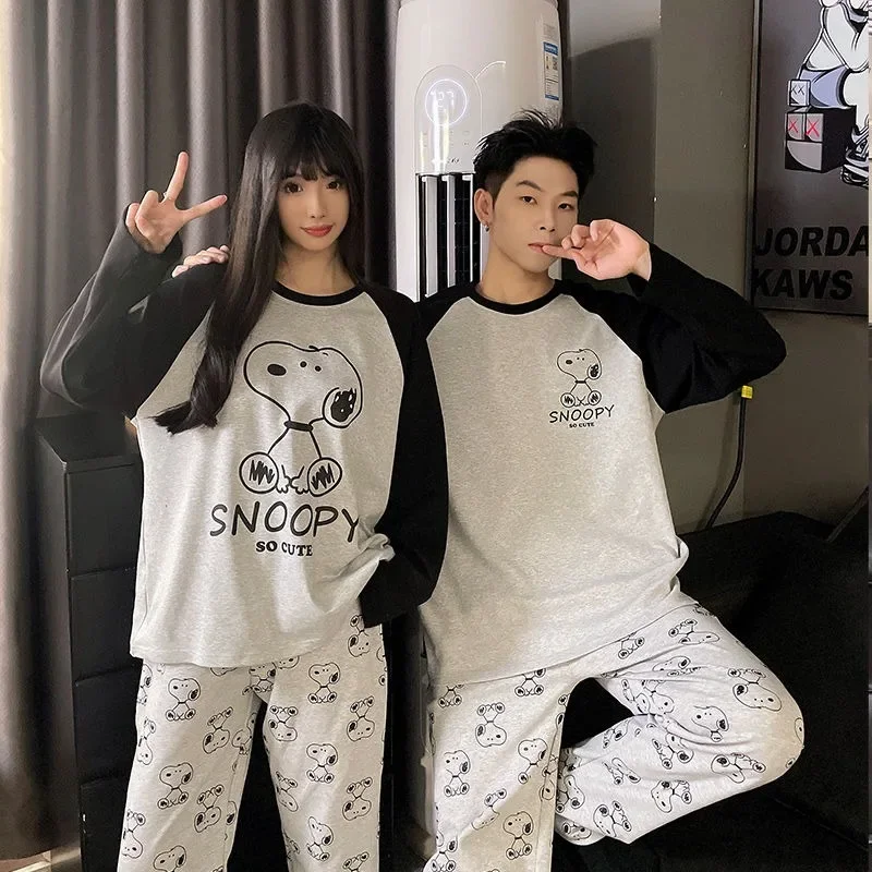 

Cute Snoopy couple pajamas spring and autumn pure cotton long-sleeved loose casual cartoon men's and women's home wear set