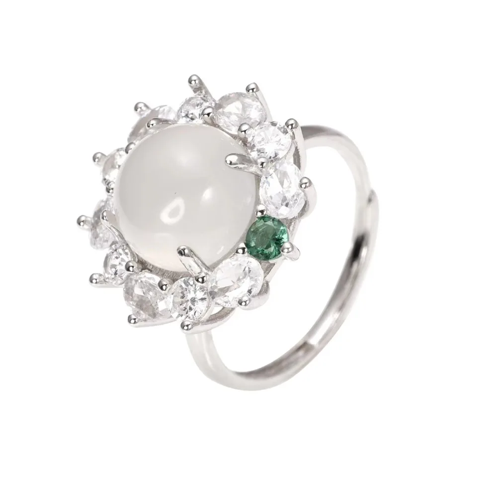 

GL S925 Pure Silver High Ice Jadeite Egg-Shaped Ring with Natural White Agate, Elegant and Luxurious Accessory
