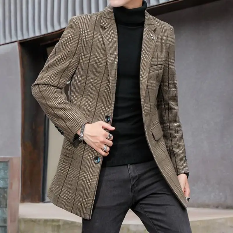 

Khaki Plaid Mens Vintage Jackets Fall 2023 Winter Coats Retro Checked Long Trench Coats Slim Fit Fashionable Clothing England