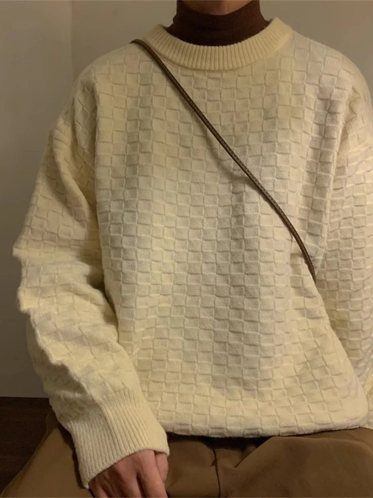 

Мужской осенне-зимний утепленный свитер в американском ретро-стиле, в клетку, с круглым вырезом, свободного кроя, повседневный, для пар, верхняя одежда