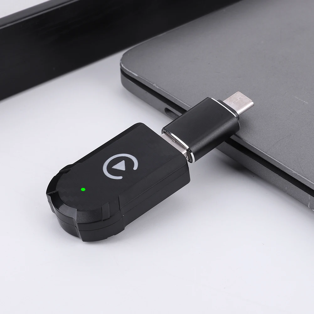 Mini scatola intelligente Carplay e Android Auto cablata a wireless USB Plug and Play Aggiornamento online OTA per auto Android CarPlay cablate